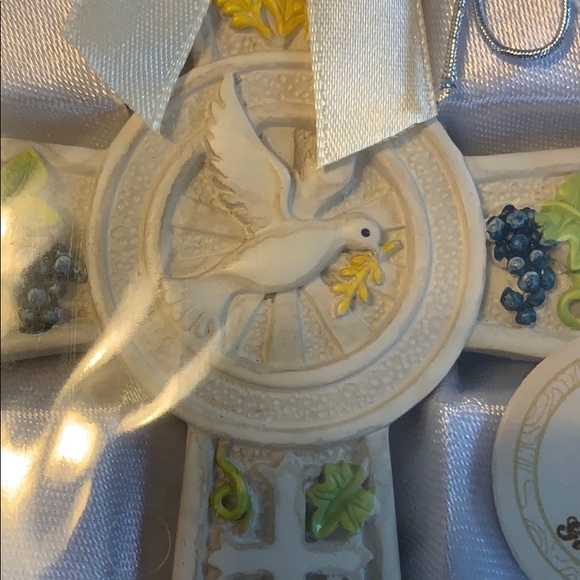 Beautiful decorative cross gift box. New - Picture 3 of 4
